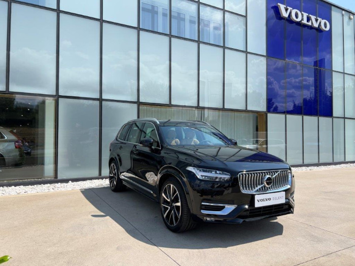 Volvo XC90 B5 AWD ULT. BRIGHT REZERVACE