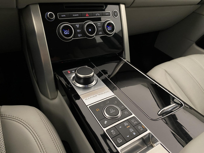 Land Rover Range Rover 5.0 S/C V8 VOGUE REZERVACE 5.0 V8