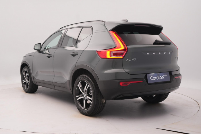 Volvo XC40 B3 AUT DARK PLUS