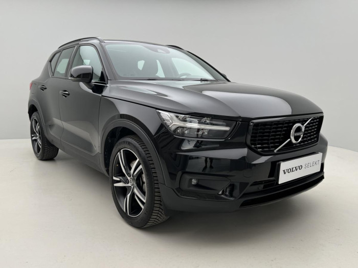 Volvo XC40 T4 AWD R-DESIGN AUT 1.maj.