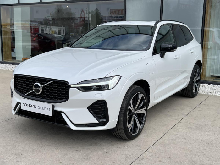 Volvo XC60 T6 AWD R-DESIGN RECHARGE Aut