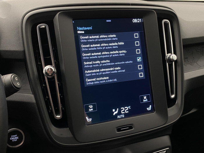 Volvo XC40 T2 MOMENTUM AUT CZ 1.5 Momentum