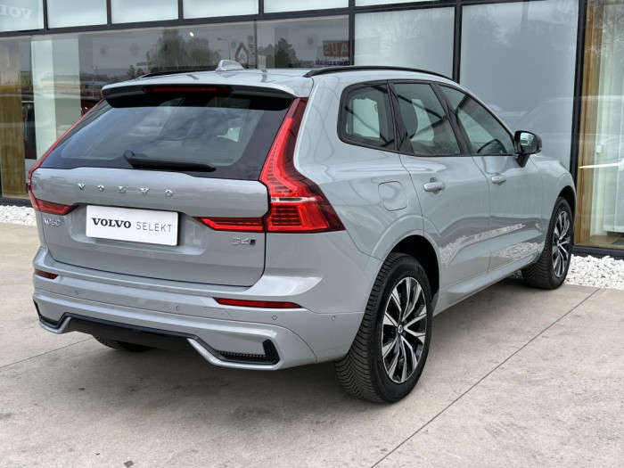 Volvo XC60 B4 AWD AUT DARK PLUS