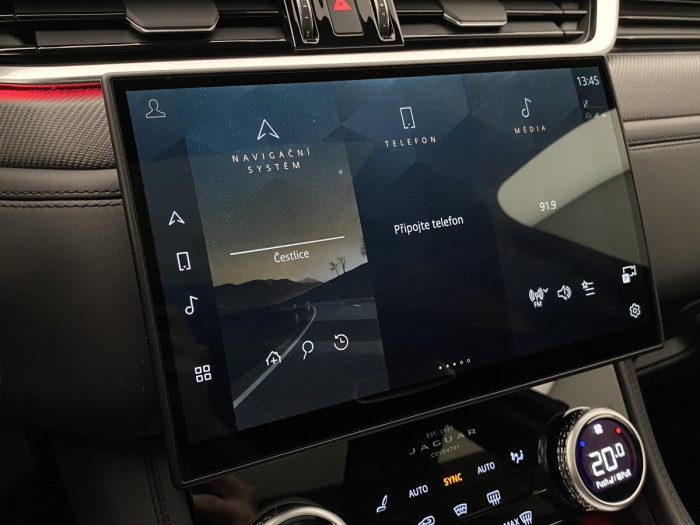 Jaguar F-Pace SVR 575 EDITION REZERVACE 5.0 Edition