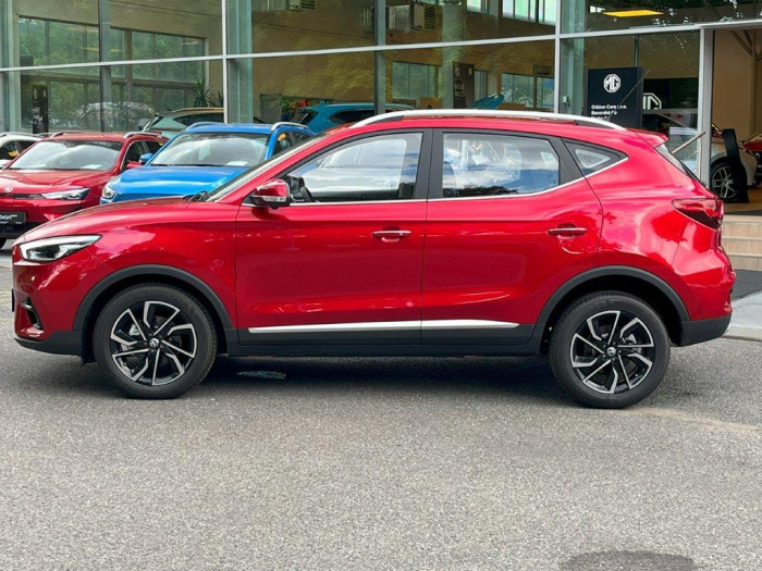 MG ZS EXCLUSIVE AUT. SKLADEM 1.0 Exclusive