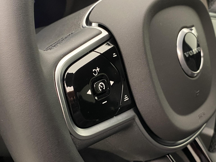 Volvo XC60 T6 AWD PLUS BLACK EDITION CZ