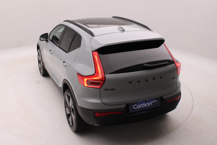 Volvo XC40 B3 AUT PLUS BLACK EDITION