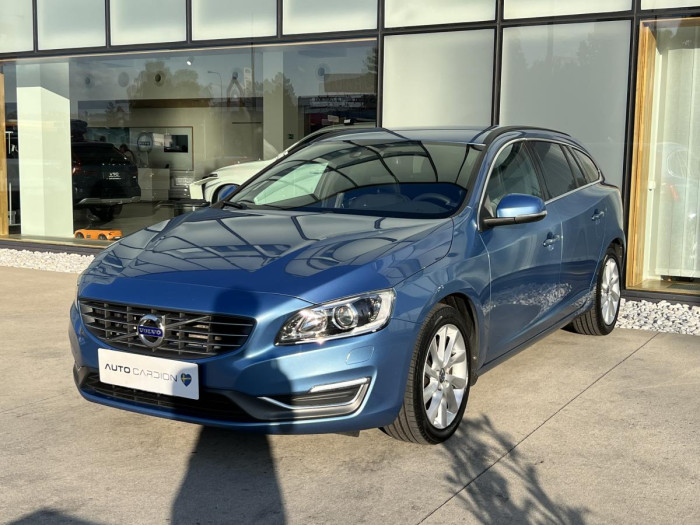 Volvo V60 D4 NEZ.TOPENÍ Aut 2.0 d