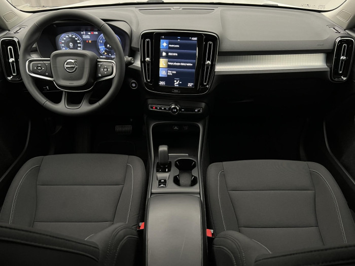 Volvo XC40 T2 MOMENTUM AUT 1.maj. 1.5 Momentum