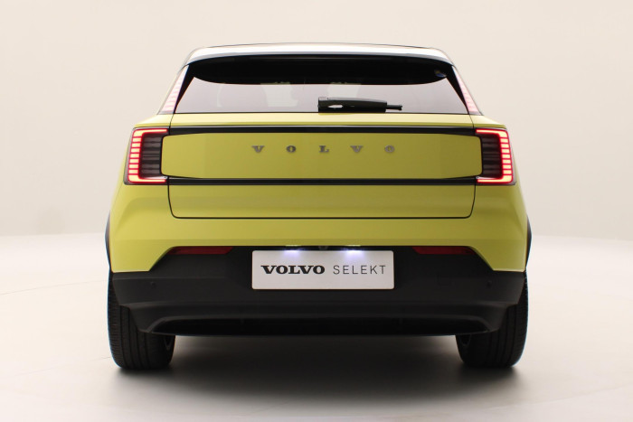 Volvo EX30 PURE ELECTRIC PLUS RWD