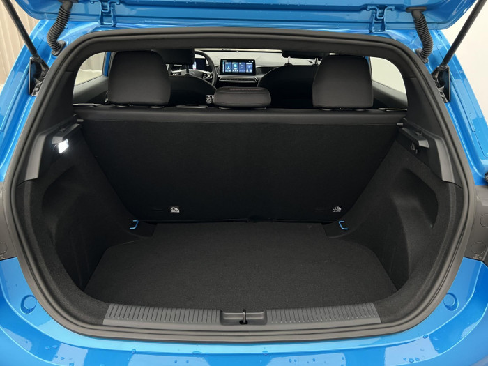 MG MG3 ESSENTIAL Hybrid+ AUT CZ 1.maj