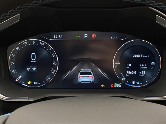 Lynk & Co 01 PHEV DCT AUT REZERVACE