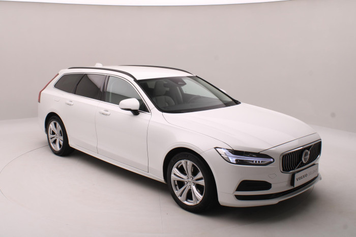 Volvo V90 B4 AWD CORE AUT CZ