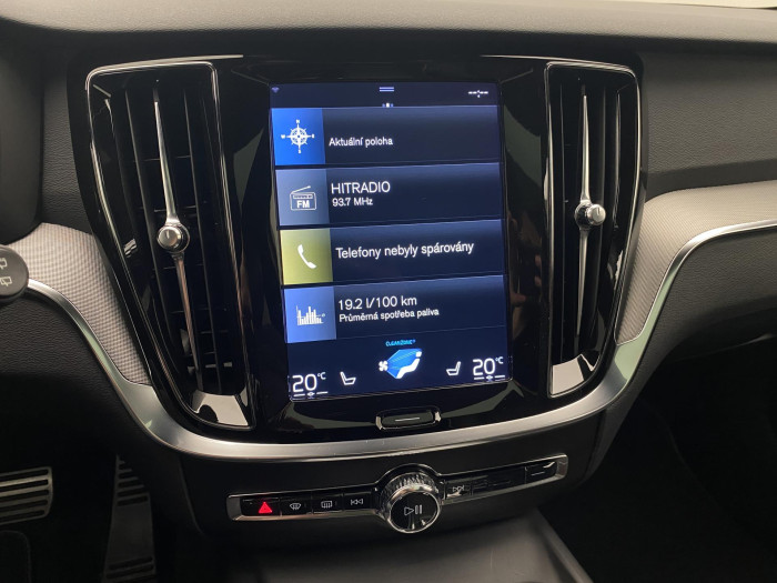 Volvo V60 B4 R-DESIGN AUT