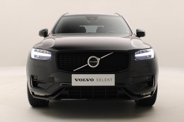 Volvo XC90 B5 AWD ULTIMATE REZERVACE