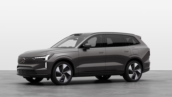 Volvo EX90 PURE ELECTRIC TWIN ULTRA 7míst