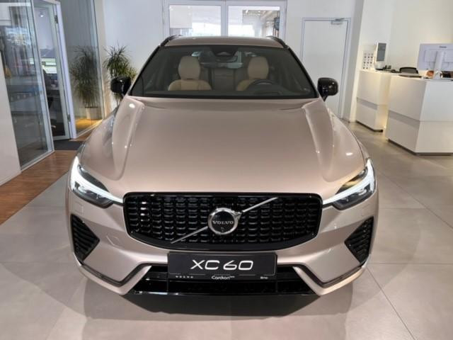 Volvo XC60 B5 AWD AUT DARK PLUS