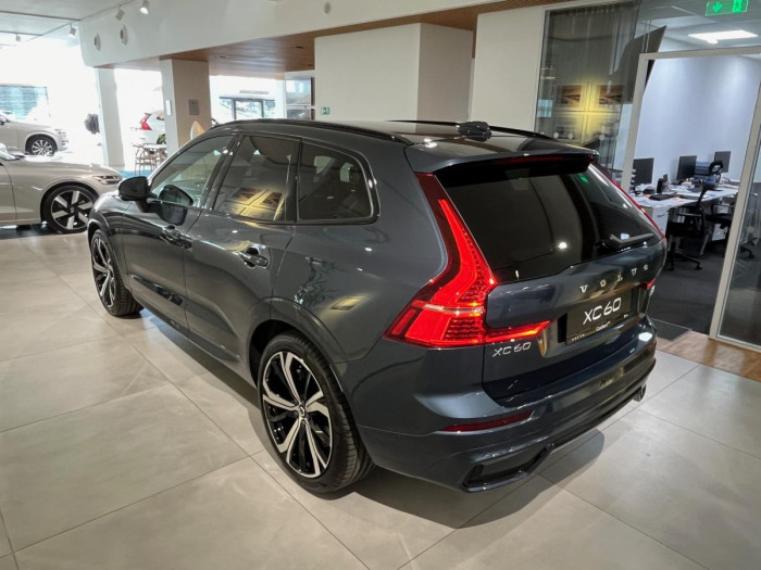 Volvo XC60 B5 AWD AUT DARK PLUS