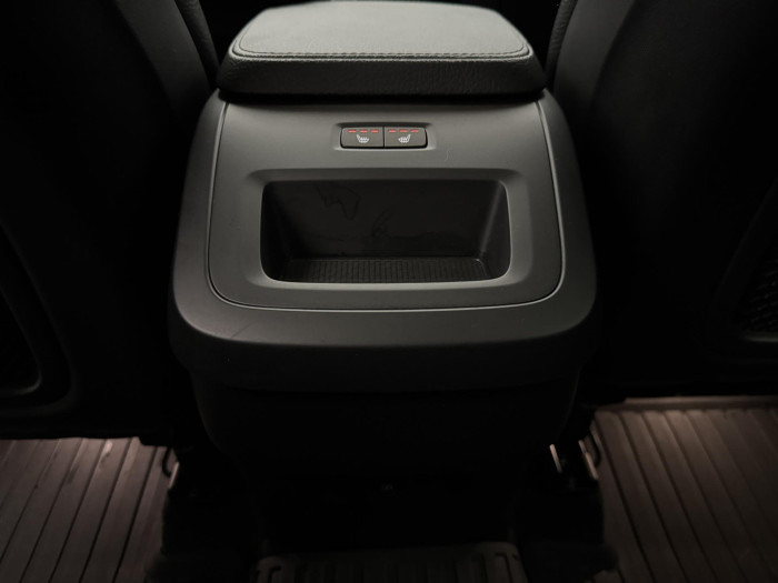 Volvo XC90 B5 AWD BRIGHT ULTRA AUT CZ 7M