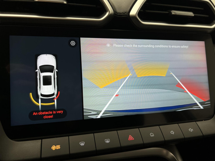 MG ZS 1.5 EMOTION HYBRID+ AUT CZ