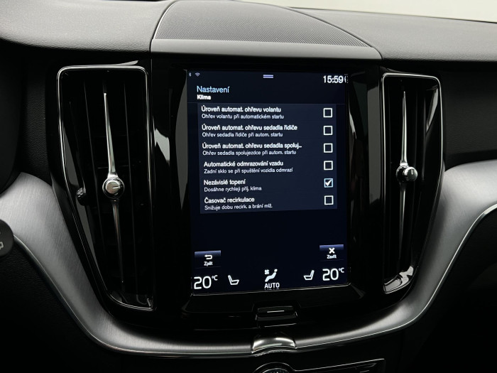 Volvo XC60 B5 AWD MOMENTUM AUT 2.0 Momentum