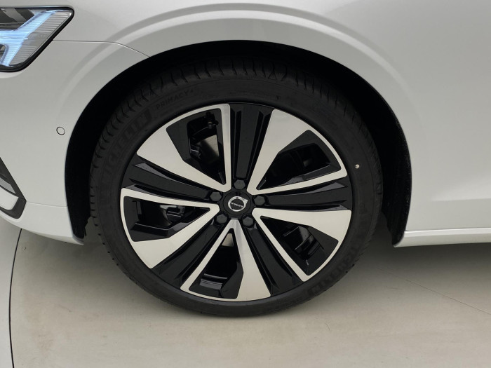 Volvo V60 B4 AUT BRIGHT PLUS