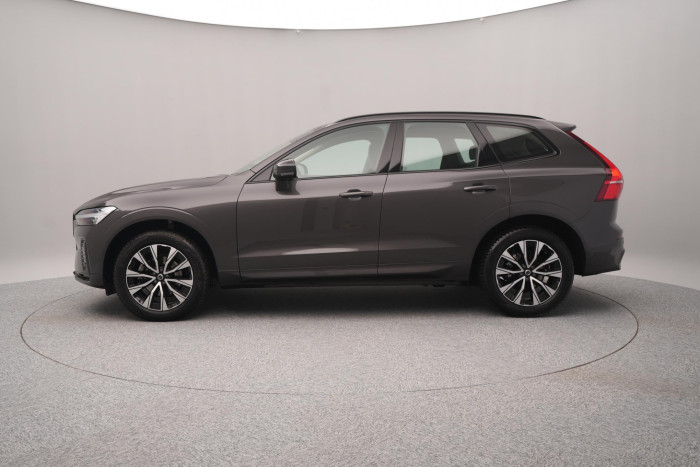 Volvo XC60 B5 AWD PLUS DARK AUT CZ 1.maj.