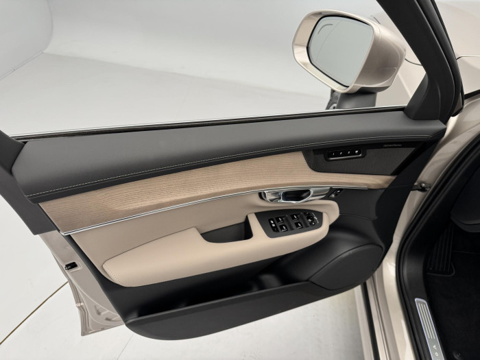 Volvo XC90 B5 AWD AUT BRIGHT ULTRA 7míst
