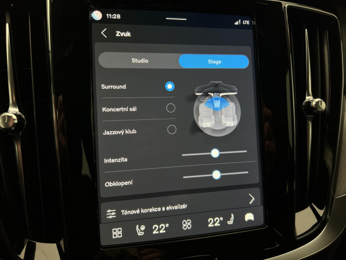 Volvo V60 B4 DARK PLUS AUT