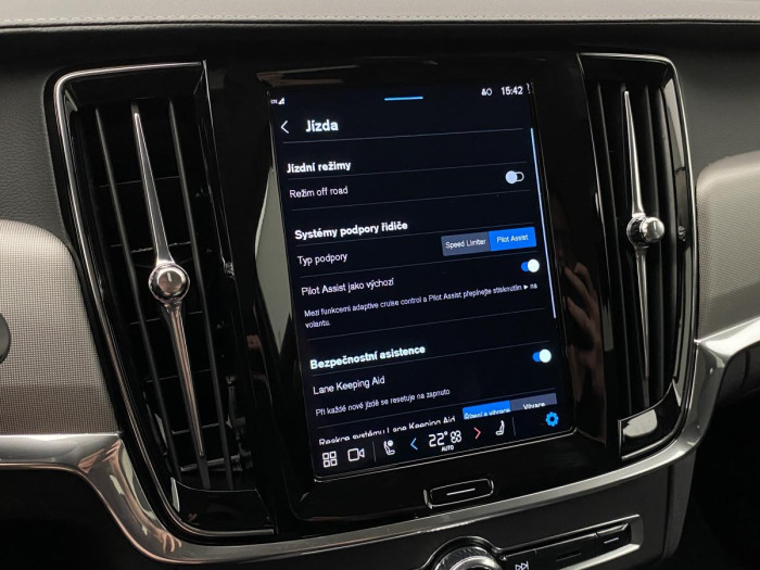 Volvo V90 B4 AWD AUT CROSS COUNTRY PLUS 2.0 Plus