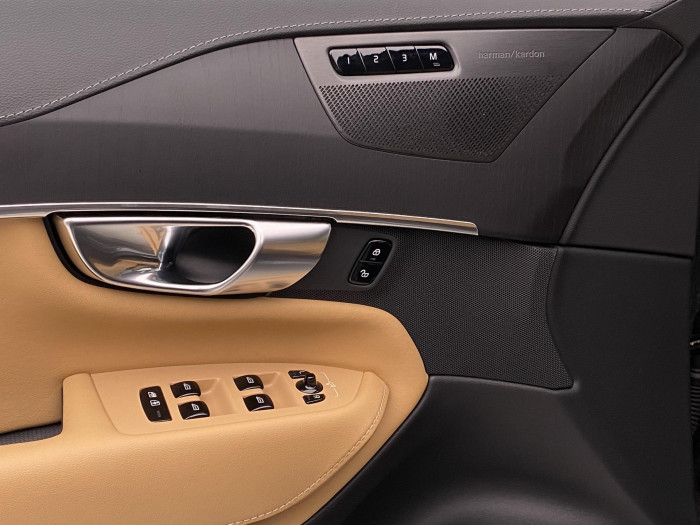 Volvo XC90 B6 AWD BRIGHT PLUS AUT CZ