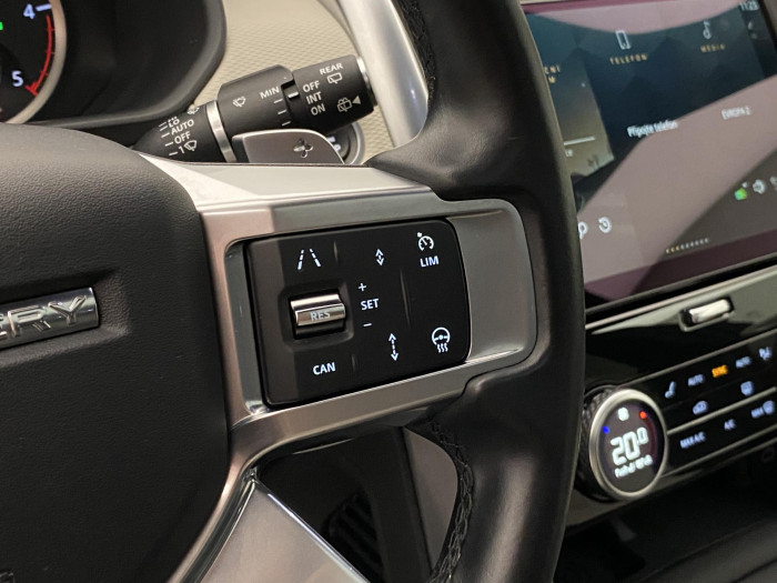 Land Rover Discovery D250 SE AWD AUT REZERVACE 3.0 d SE