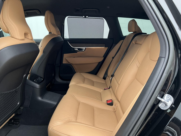 Volvo V90 T6 AWD RECHARGE PLUS DARK AUT