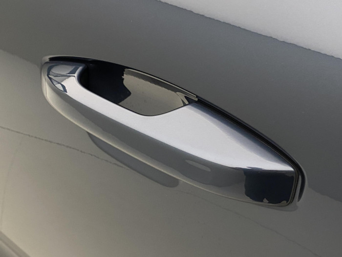 Volvo XC40 B3 AUT PLUS BLACK EDITION