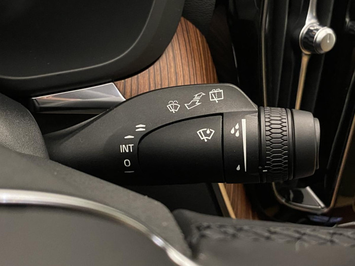 Volvo XC60 T6 AWD AT RECHARGE BRIGHT PLUS 2.0 AT Plus