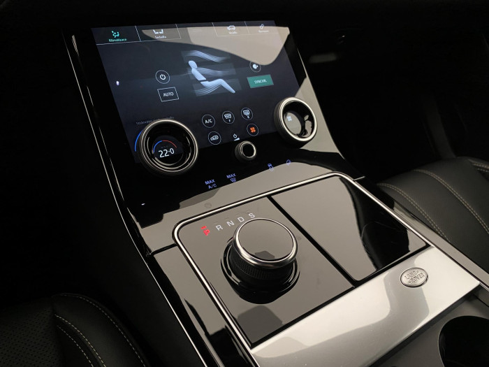 Land Rover Range Rover Velar D300 AWD S R-DYNAMIC REZERVACE 3.0 d Dynamic