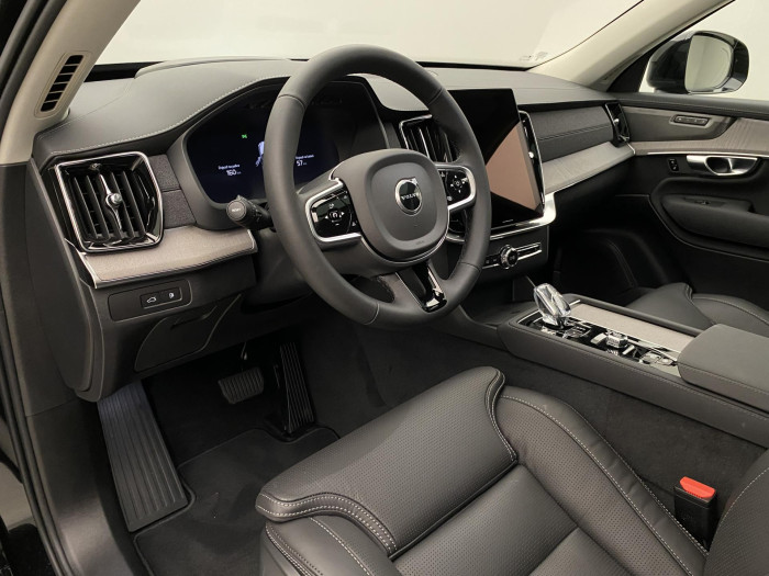 Volvo XC90 T8 AWD RECHARGE DARK PLUS 7m