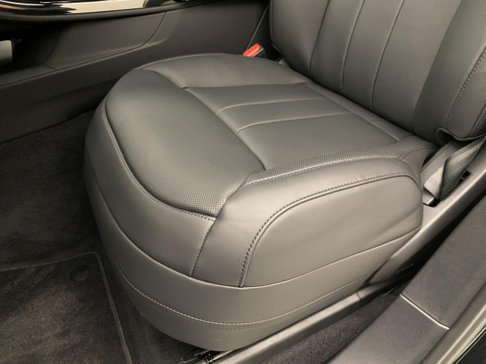 Land Rover Range Rover Sport D250 DYNAMIC SE AWD REZERVACE 3.0 d Dynamic SE