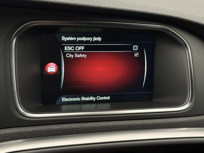 Volvo V40 D2 MOMENTUM AUT 2.0 d Momentum