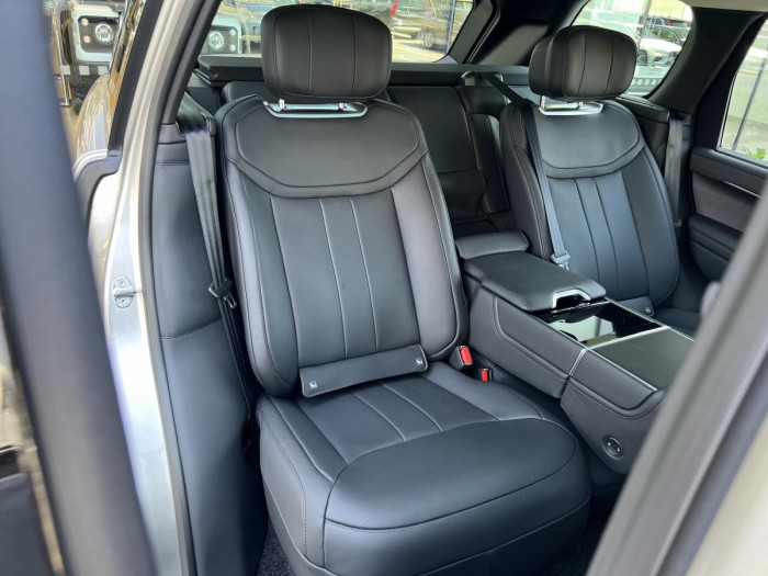 Land Rover Range Rover D350 AUTOBIOGRAPHY REZERVACE 3.0 d