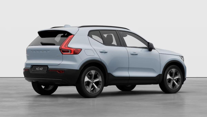 Volvo XC40 B3 AUT DARK PLUS
