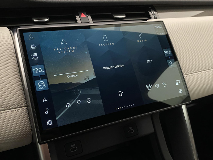 Land Rover Discovery Sport D200 SE DYNAMIC AWD CZ 1.maj 2.0 d SE Dynamic