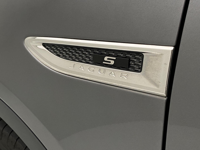 Jaguar E-Pace D150 S AWD AUT REZERVACE 2.0 d