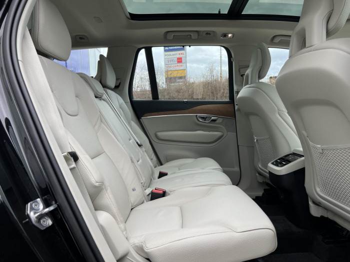 Volvo XC90 B5 AWD INSCRIPTION Aut 1.maj.