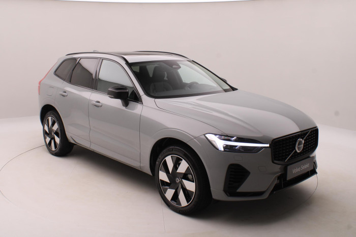 Volvo XC60 T8 AWD PLUG-IN DARK ULTRA CZ