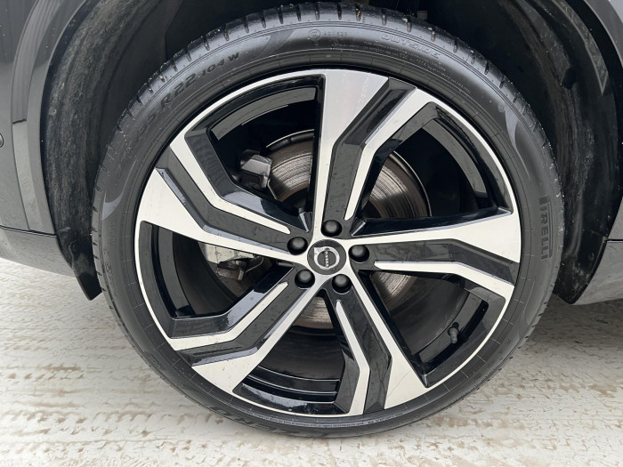 Volvo XC90 T8 AWD RECHARGE ULTRA DARK CZ