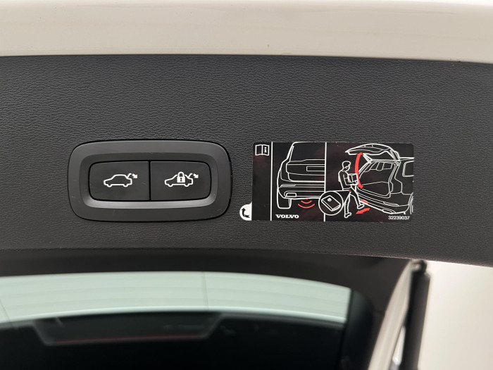 Volvo XC40 T4 AWD INCRIPTION AUT