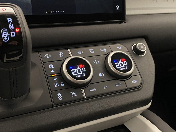 Land Rover Defender 110 D200 S AWD AUT 3.0 d