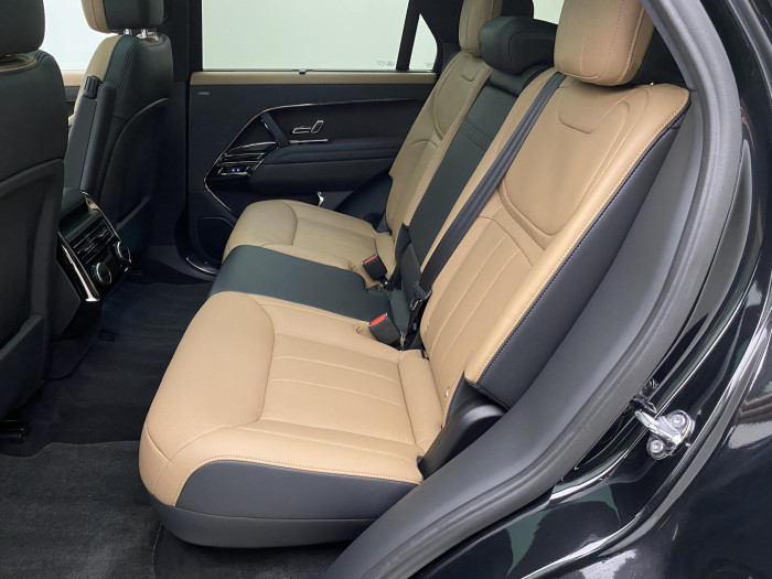 Land Rover Range Rover Sport P550e AUTOBIOGRAPHY AWD AUT