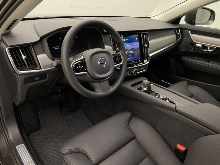 Volvo V90 B4 AWD AUT CROSS COUNTRY PLUS 2.0 Plus